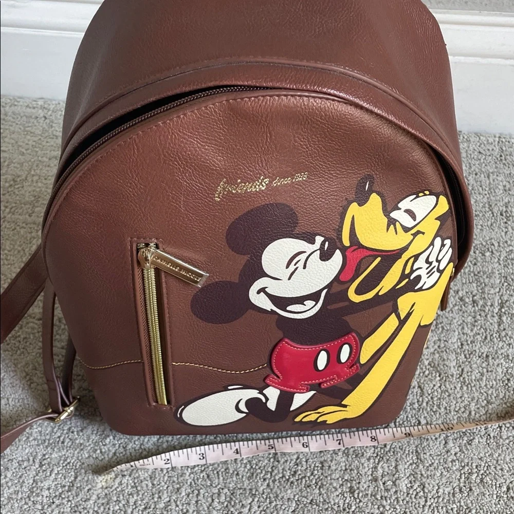 Danielle Nicole Brown backpack and wallet - Picture 12 of 14